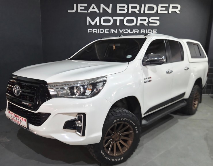 2019 TOYOTA HILUX 2.8GD6 LEGEND 50 MT 4X2